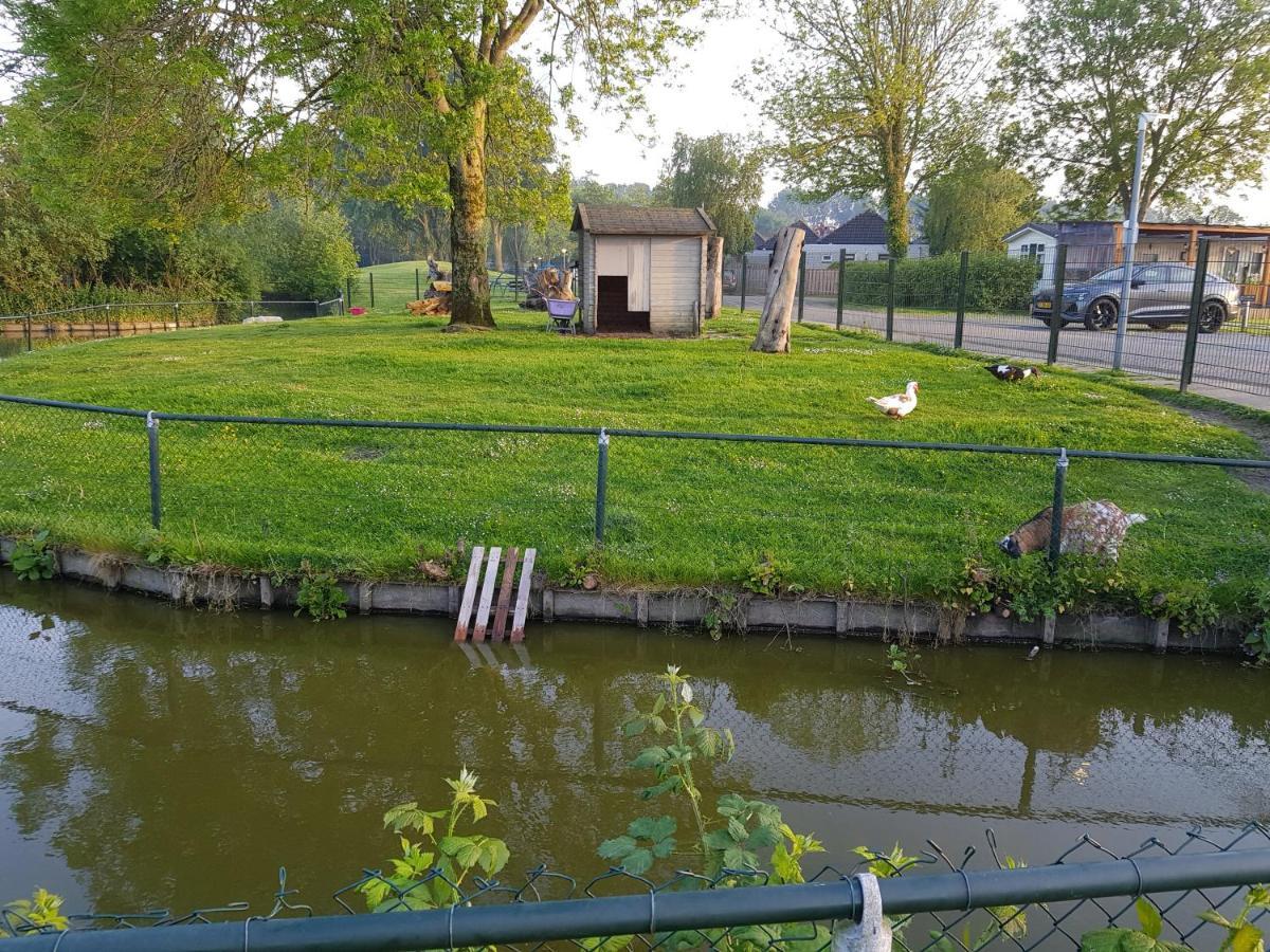 Luxe Vakantiebungalow Met Omheinde Tuin Voor Hond En Kinderen Dirkshorn Екстер'єр фото